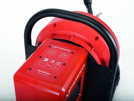 Аккумуляторная машина для прочистки труб модели RODRUM VarioClean Аккумуляторная машина для прочистки труб модели RODRUM VarioClean